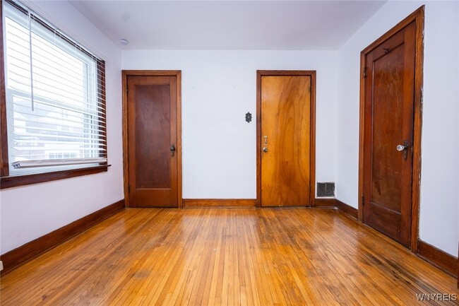 Photo - 1801 Niagara St Apartamento