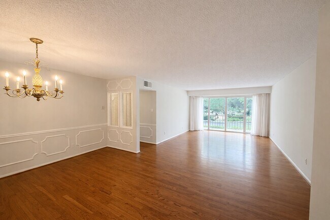 Photo - 5050 Ambassador Way Unit 111