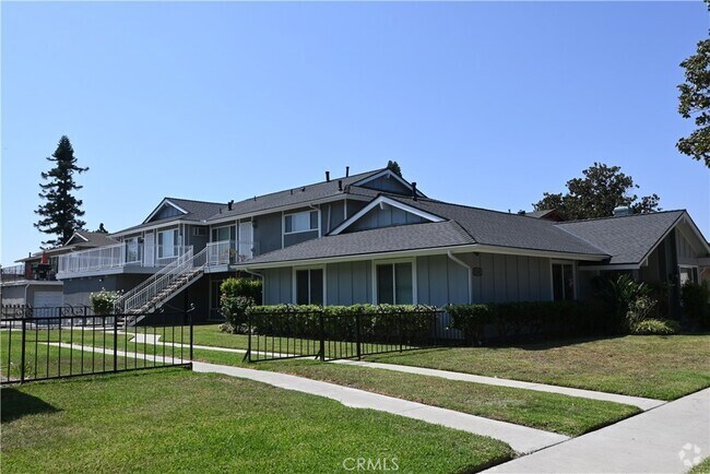 Building Photo - 1218 S Athena Way Rental