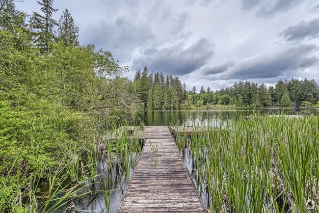 Building Photo - JUNE FREE >> Available NOW! Waterfront >> ... Rental