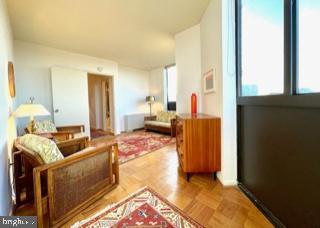 Photo - 4242 East-West Hwy Unit 707