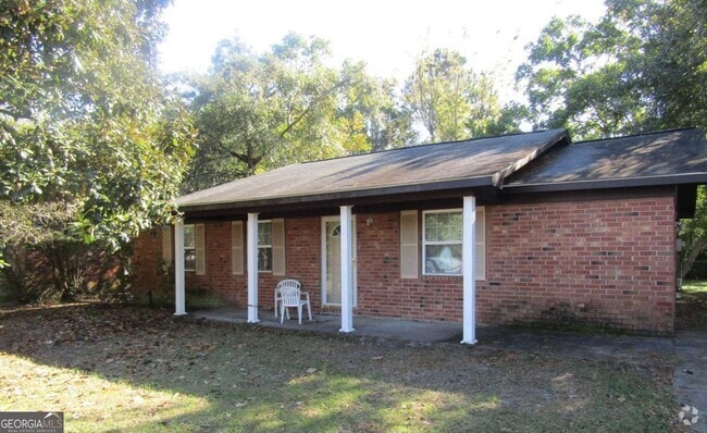 Building Photo - 223 Deerwood Dr Rental