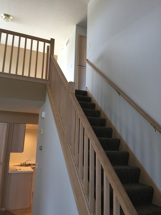 Photo - 4076 Bellaire Ave