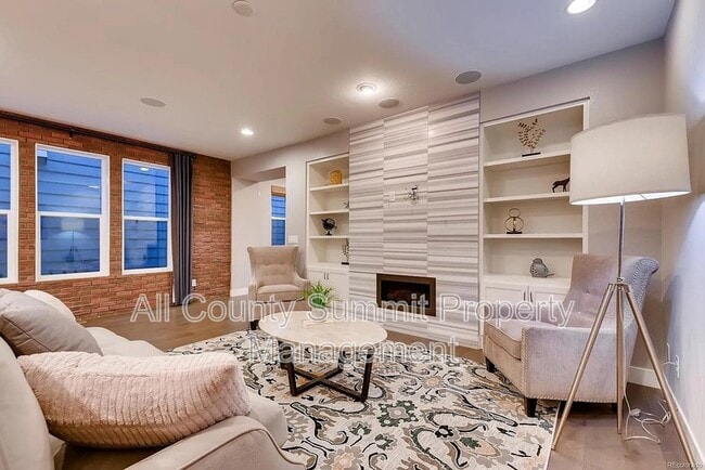 Photo - 1112 S Grant St