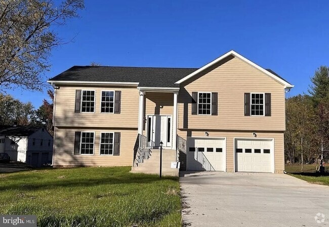 Building Photo - 8112 Leland Rd Rental