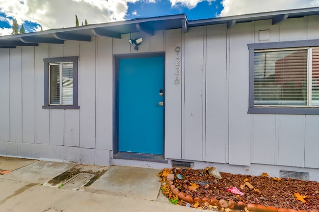 Photo - 9236 Winter Gardens Blvd