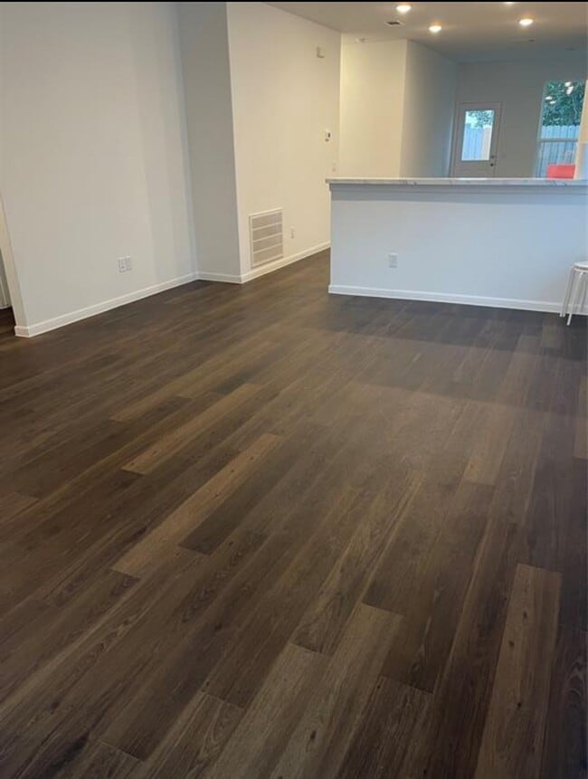 Photo - 10226 Clearwick St