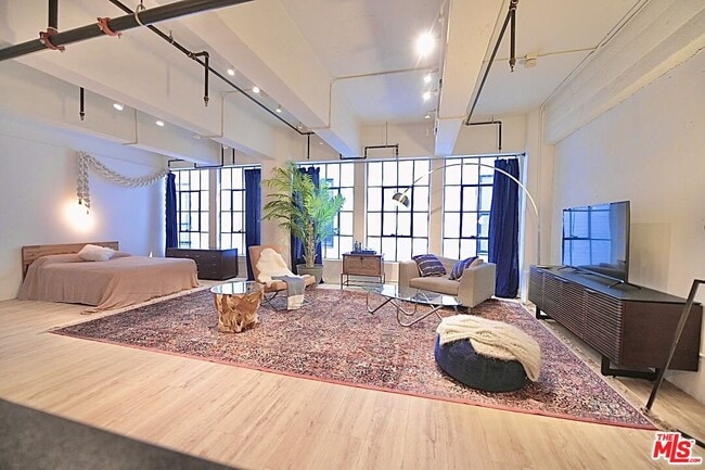 Photo - 746 S Los Angeles St Unit 603