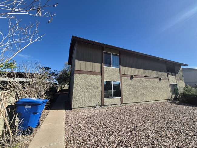 Photo - 851 S Horne St