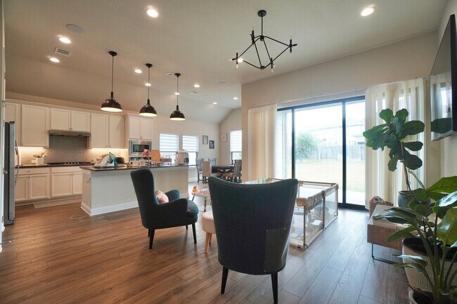 20509 Christie Marie Ln