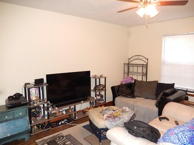 Photo - 2303 Hartsfield Way