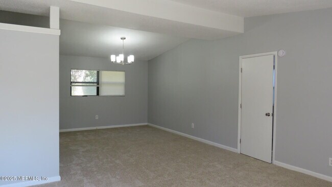 Photo - 7039 Cotillion Rd N