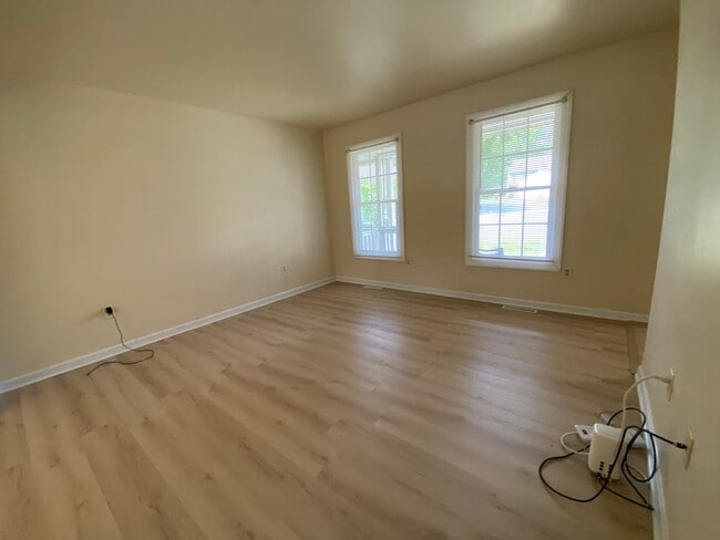 Photo - 31 Greythorne Rd