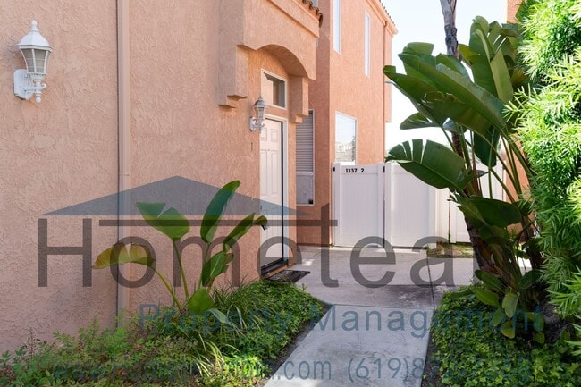 1337 Serena Cir