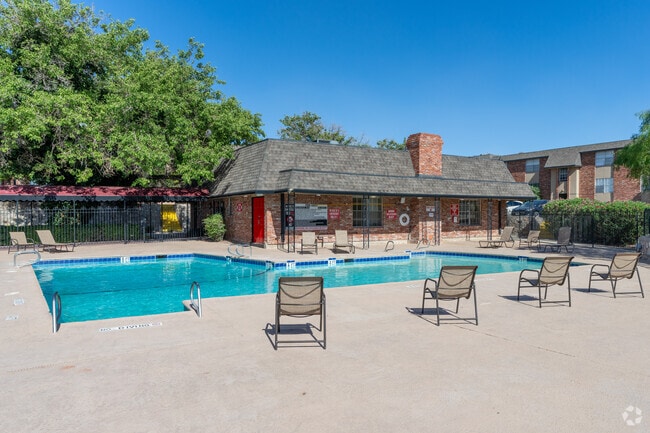 Piscina al aire libre - The Citadel