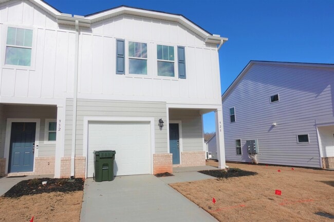 Photo - 604 Millwright Wy