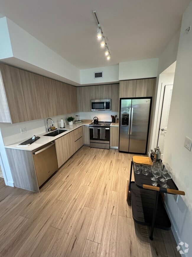 Building Photo - 645 W 76th St Unit A3 Rental