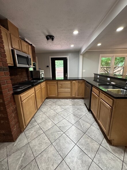 15 Pentland Hills Dr