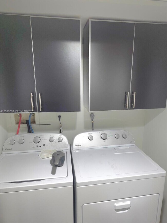 Photo - 16171 Blatt Blvd Unit 302