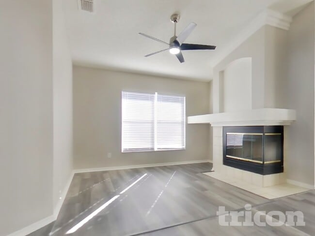 Photo - 1998 Grasmere Dr