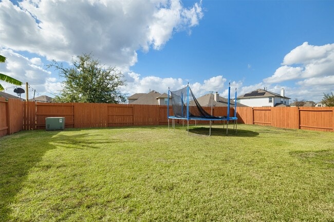 Building Photo - 2923 Golden Honey Ln