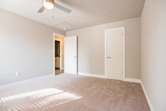 Photo - Shenandoah Apartments