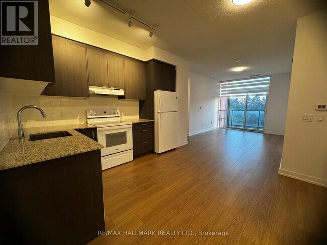 Photo - 1010 Dundas St E Unit 214