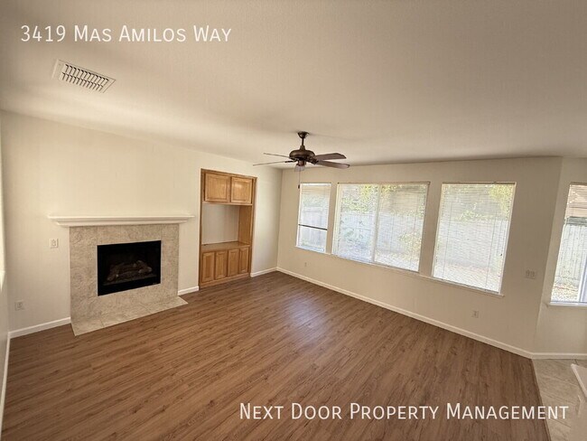 Photo - 3419 Mas Amilos Way
