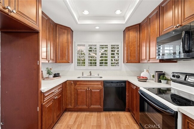 Photo - 127 Huntington Unit 257