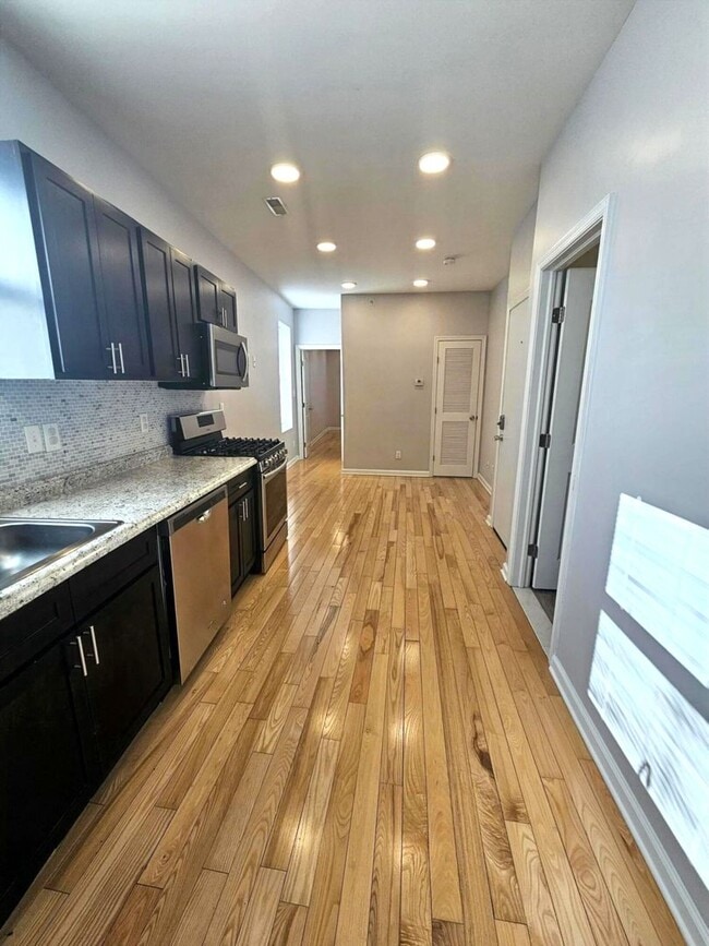 Photo - 813 N 41st St Unit 3