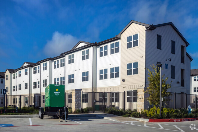 Alternate Building Photo - The Standard at Copperfield Apartments