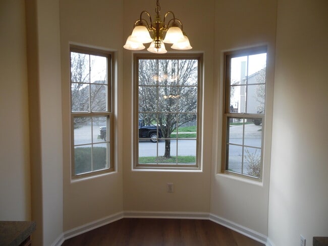 Photo - 3005 Roundway Down Ln