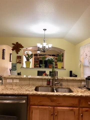 Photo - 2217 Beaumont St