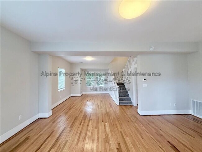 Photo - 5004 SE 38th Ave
