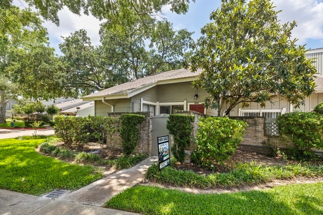 Photo - 13002 Greenway Chase Ct