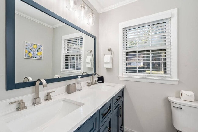 Photo - 619 S Peachtree St Unit ID1019269P