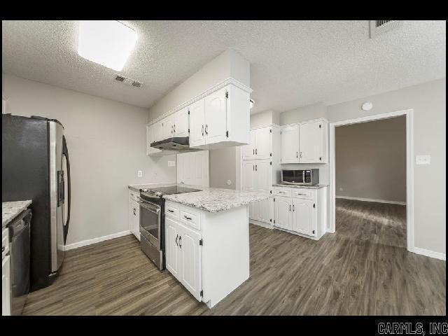 Photo - 21 Matthews Ln