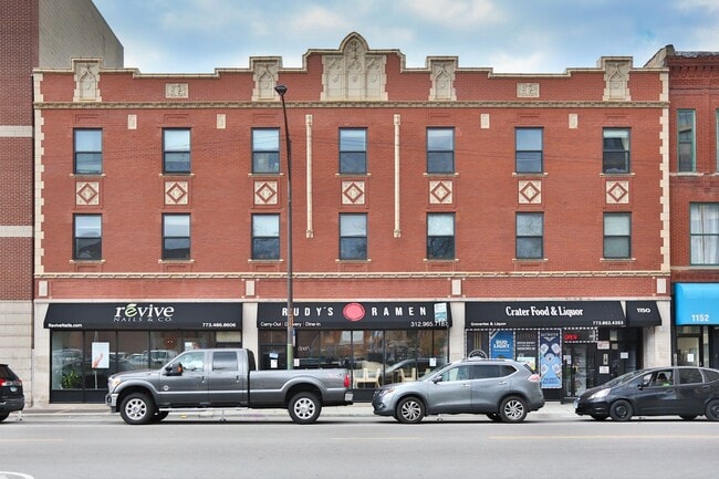 Building Photo - Wicker Park Huge 2 Bedroom Loft With Soaring Ceilings Unit 2B