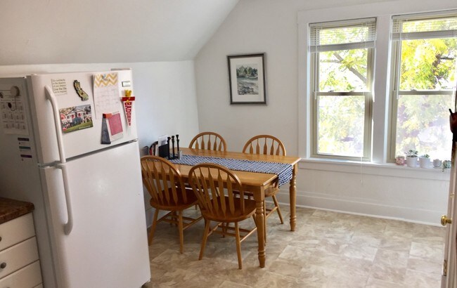 Eat in Kitchen - 520 S Mills St Unit 2.5