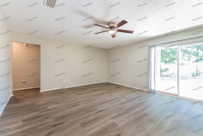 Photo - 1705 Allentown Dr
