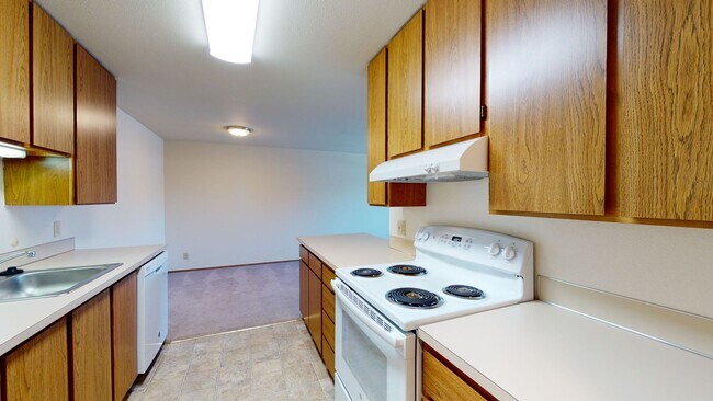 Lakeview Court Apartments