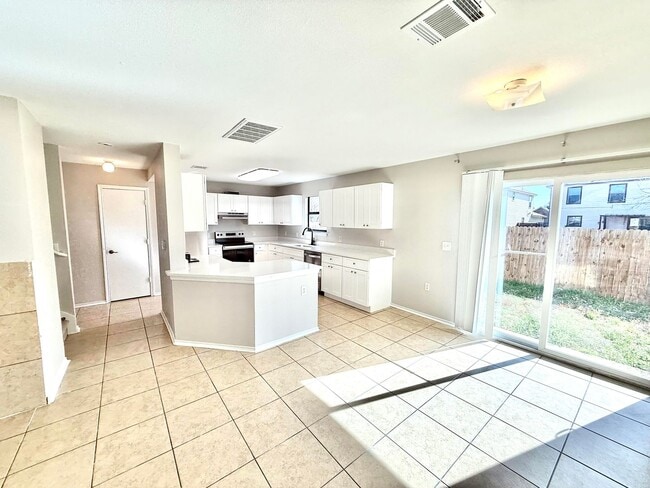 Photo - Beautiful Two-Story Home for Lease in South Austin