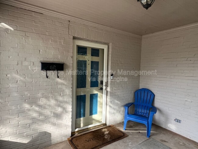 Photo - 1876 N Baylen St