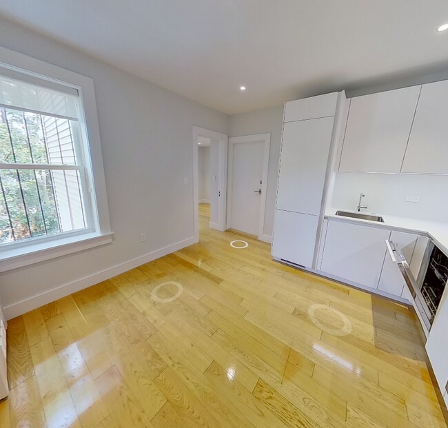 Photo - 42 Radnor Rd