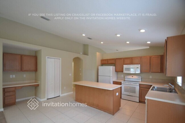 Photo - 8015 Alamosa Wood Ave