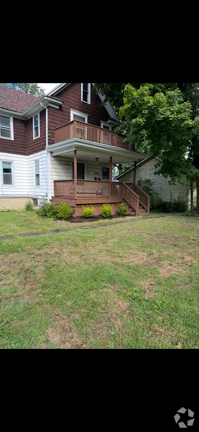 Building Photo - 600 Old Falls Blvd Unit Apartment 3