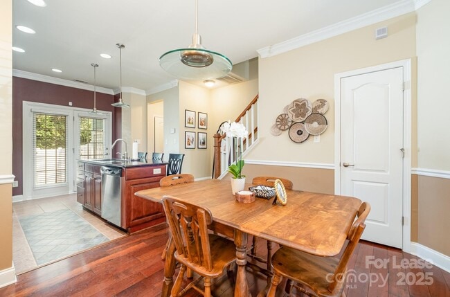 Photo - 309 Hurston Circle