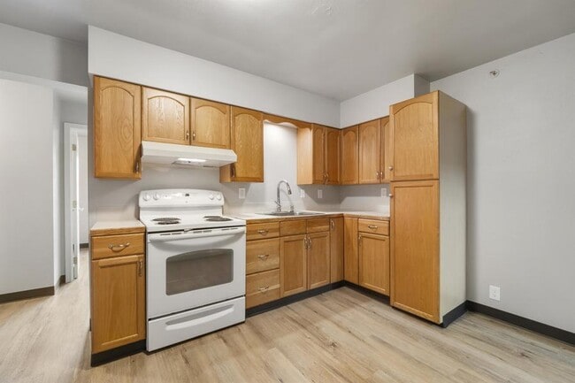 Photo - 403 1/2 Garfield St S-19 Unidad 19