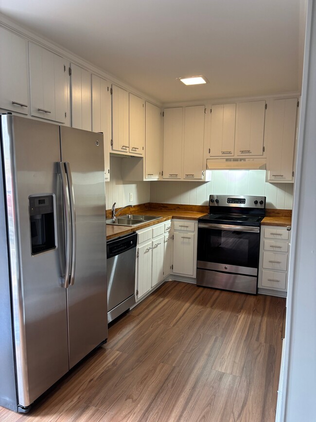 Photo - 646 Harpeth Bend Dr Unidad A