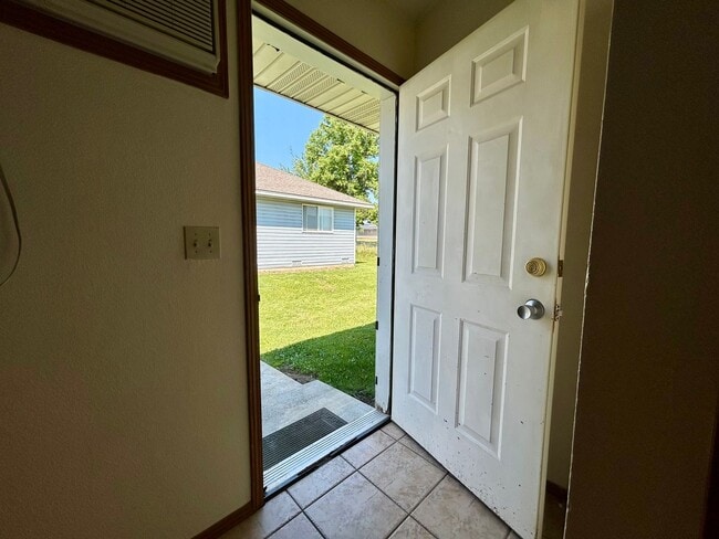 Photo - 1009 E 19th Ave Unidad B